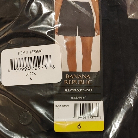 NWT Banana Republic Women's Pleated Short Black 6 - Picture 6 of 6
